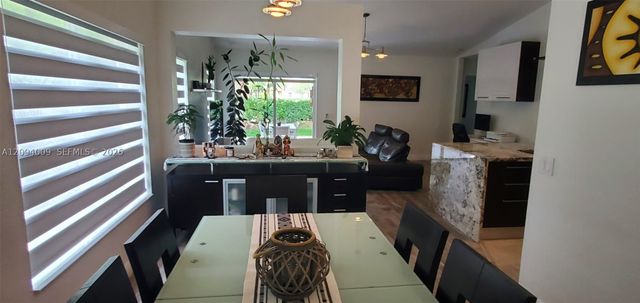 1596 Canary Island Dr, Weston, FL 33327