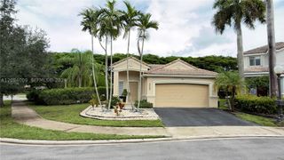 1596 Canary Island Dr, Weston, FL 33327