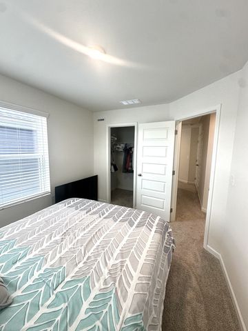 5069 Dayflower Dr, Hermitage, TN 37076