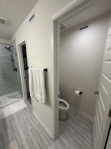 5069 Dayflower Dr, Hermitage, TN 37076