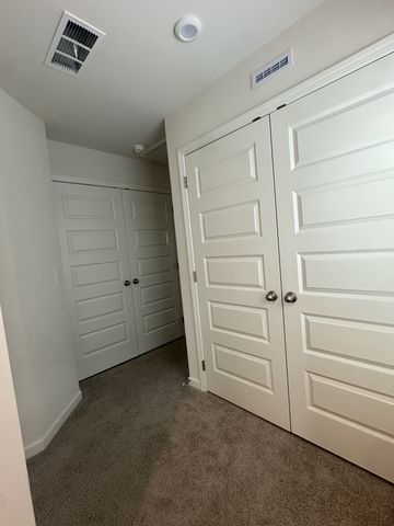 5069 Dayflower Dr, Hermitage, TN 37076