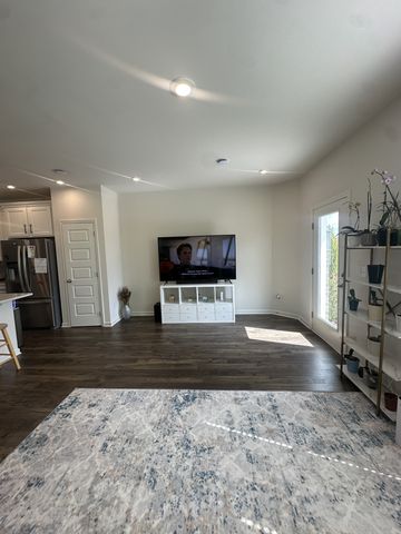 5069 Dayflower Dr, Hermitage, TN 37076