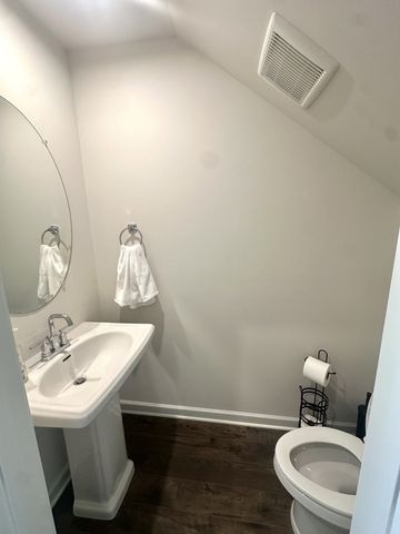 5069 Dayflower Dr, Hermitage, TN 37076