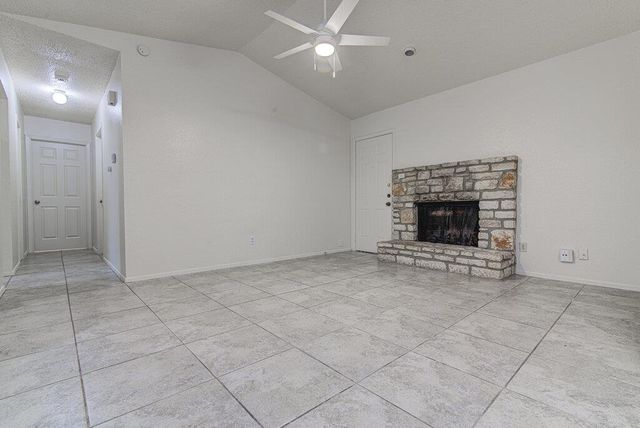 824 King Albert ST A, Austin, TX 78745