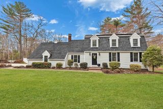7 Kent Street, Windham, NH 03087