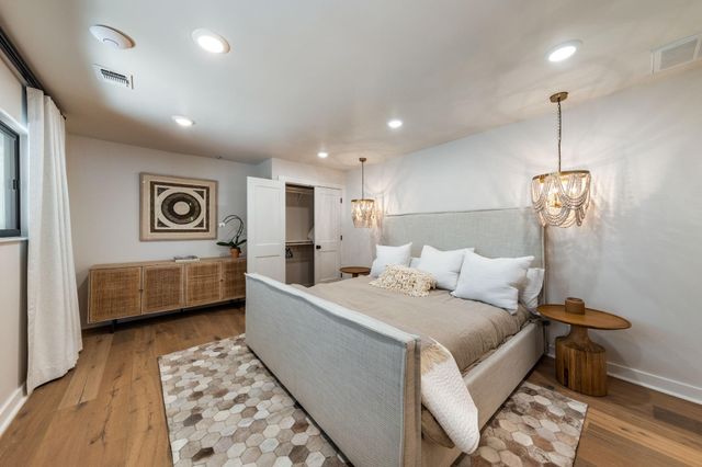 402 Island DR B, Horseshoe Bay, TX 78657