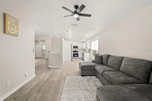 734 WECHSLER CIRCLE, Orlando, FL 32824