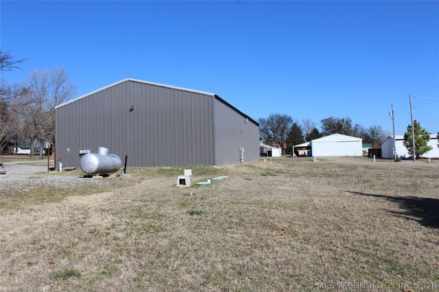 232 N Erie Street, Eufaula, OK 74425