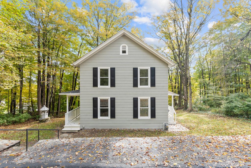 39 Orchard Street, Winchester, CT 06098