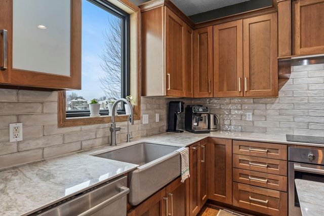 2350 119th Avenue NE, Blaine, MN 55449