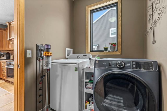 2350 119th Avenue NE, Blaine, MN 55449