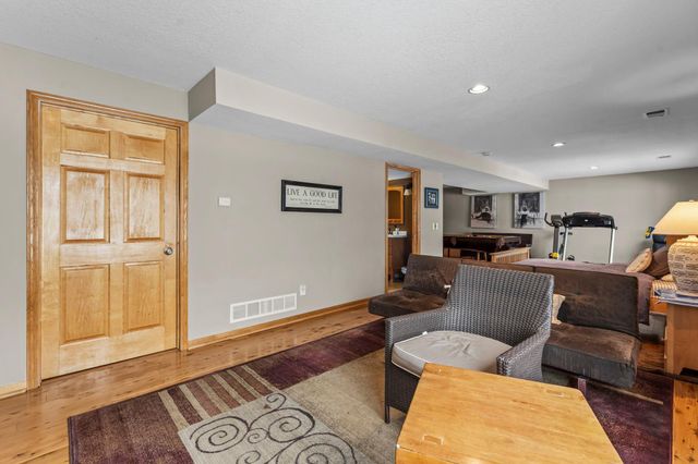 2350 119th Avenue NE, Blaine, MN 55449