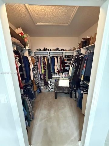 5395 NW South Crisona Cir, Port St. Lucie, FL 34986