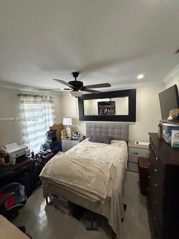 5395 NW South Crisona Cir, Port St. Lucie, FL 34986