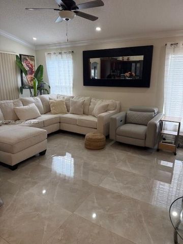 5395 NW South Crisona Cir, Port St. Lucie, FL 34986