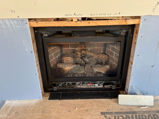 40 Fenton Road, Chester, VT 05143