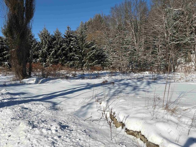 40 Fenton Road, Chester, VT 05143