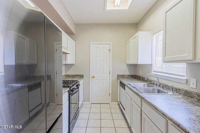 4600 Leeds Avenue, El Paso, TX 79903
