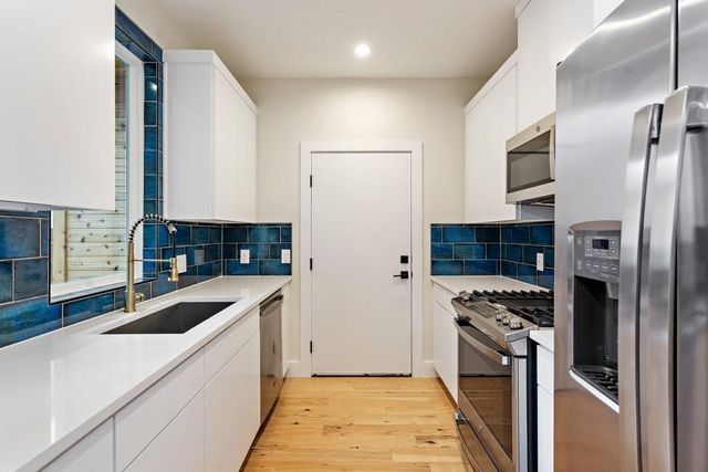 3009 Kuhlman Ave 2, Austin, TX 78702