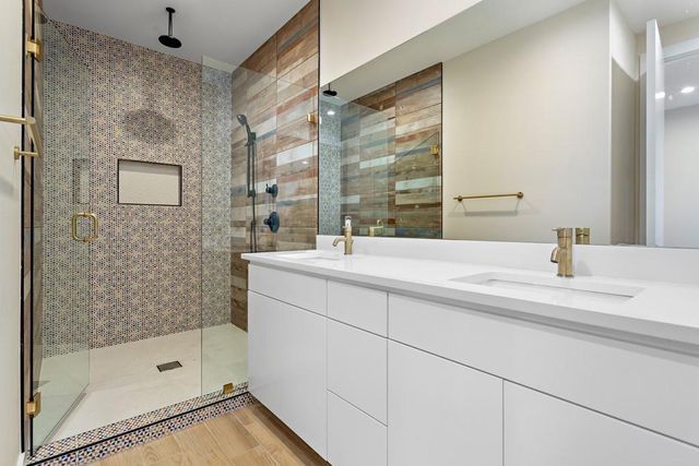 3009 Kuhlman Ave 2, Austin, TX 78702