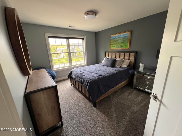 63 Mccormick Avenue S, Old Bridge, NJ 08857
