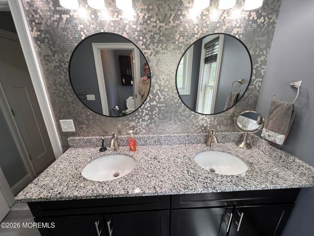 63 Mccormick Avenue S, Old Bridge, NJ 08857