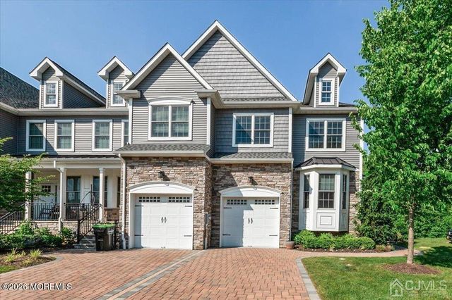 63 Mccormick Avenue S, Old Bridge, NJ 08857