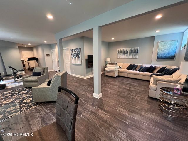 63 Mccormick Avenue S, Old Bridge, NJ 08857