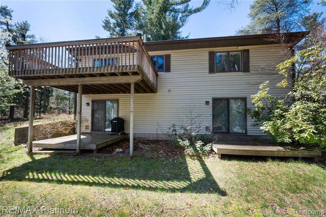 8707 White Fawn Street, Rockford, MI 49341