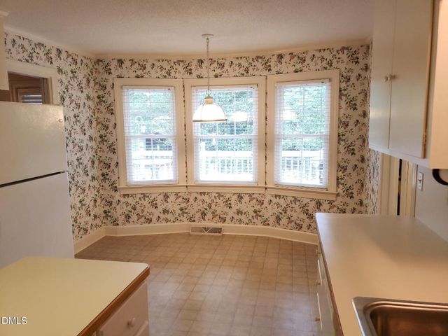 1113 Parkside Drive NW, Wilson, NC 27896