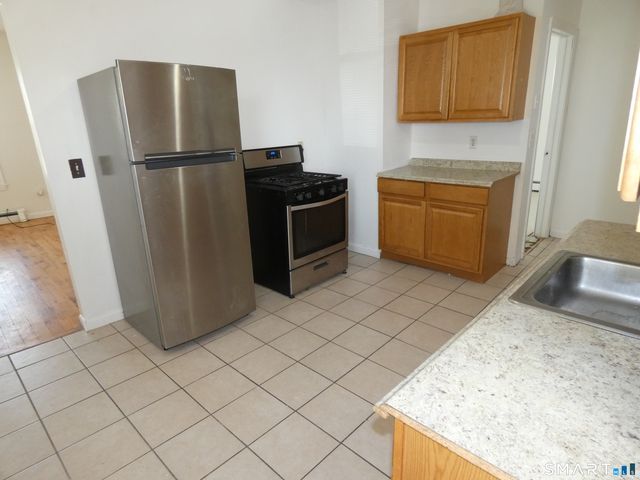43 Elmwood Avenue, Bridgeport, CT 06605