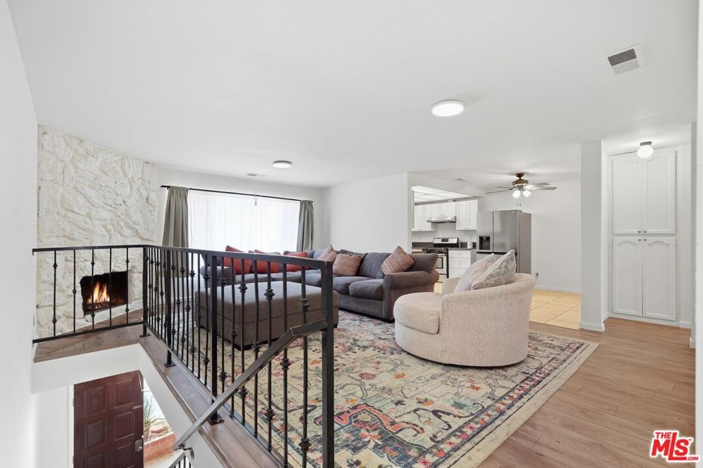 14120 Yukon Avenue 8, Hawthorne, CA 90250 — exterior