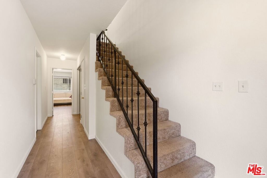 14120 Yukon Avenue 8, Hawthorne, CA 90250 — photo 3