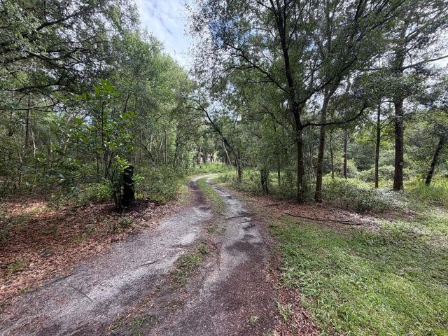 981 SEVILLA AVENUE, Lake Helen, FL 32744