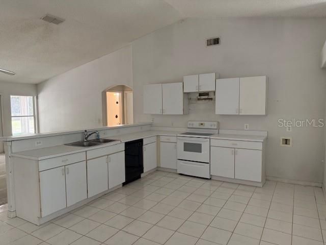981 SEVILLA AVENUE, Lake Helen, FL 32744