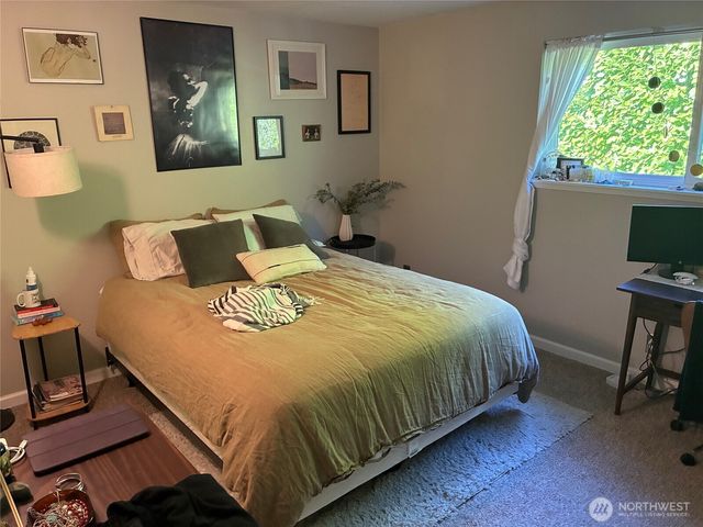 824 NW 64th Street, Seattle, WA 98107