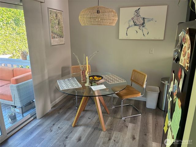 824 NW 64th Street, Seattle, WA 98107