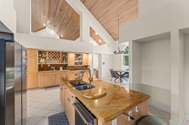 5073 LATROBE DR, Windermere, FL 34786