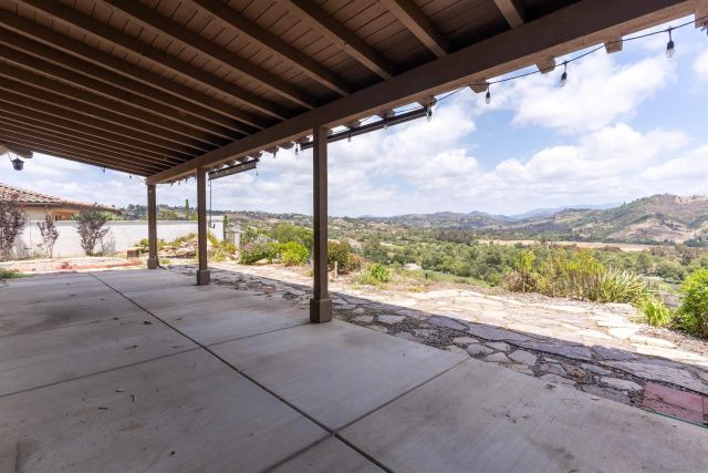 3862 Flowerwood Lane, Fallbrook, CA 92028