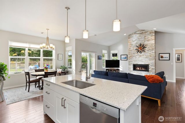 39 Pelton Court, Port Ludlow, WA 98365