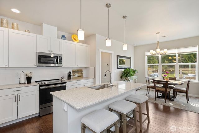 39 Pelton Court, Port Ludlow, WA 98365