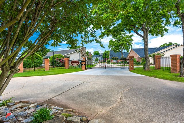 3635 Greenacres Place Drive 350, Bossier City, LA 71111