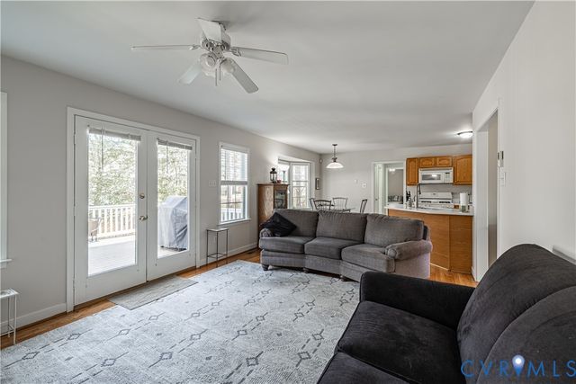 4501 Cindiwood Dr, North Chesterfield, VA 23236