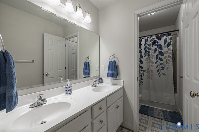 4501 Cindiwood Dr, North Chesterfield, VA 23236