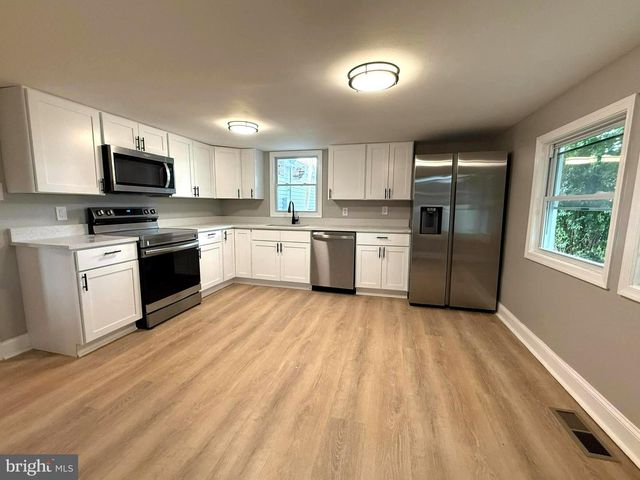 87 BECKS LN, Inwood, WV 25428