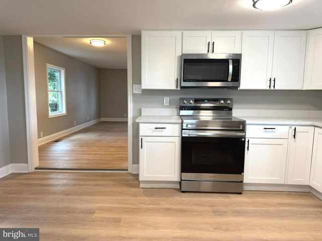 87 BECKS LN, Inwood, WV 25428