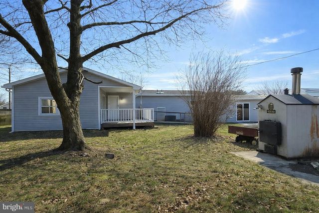 87 BECKS LN, Inwood, WV 25428