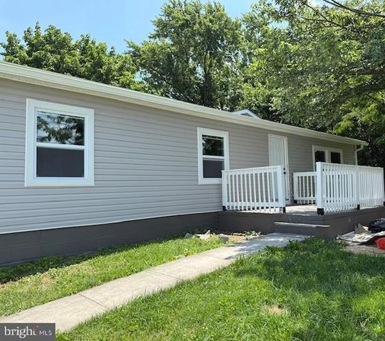 87 BECKS LN, Inwood, WV 25428