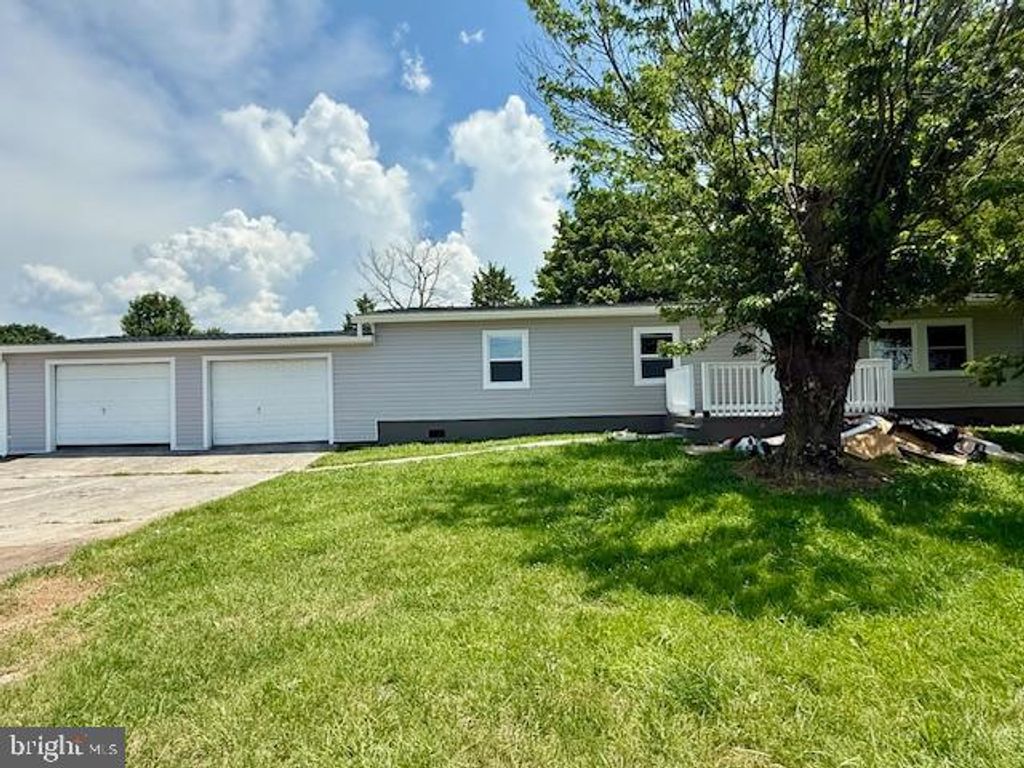 87 BECKS LN, Inwood, WV 25428