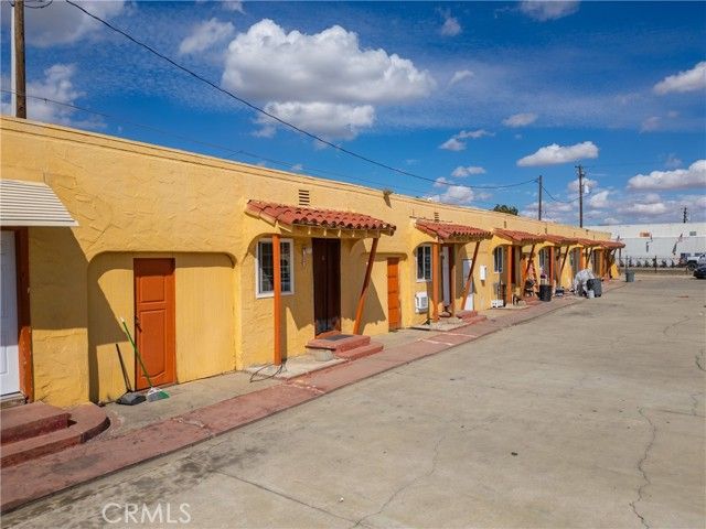 1407 W 16th Street, Merced, CA 95340